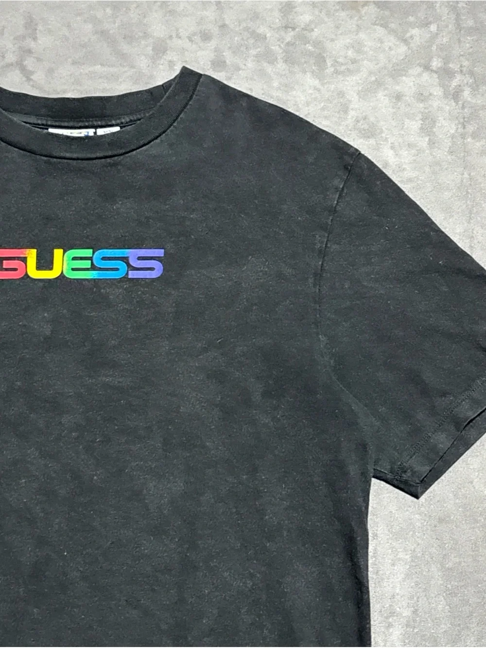 J Balvin x Guess Shirt Mens Medium Vintage Black 2020 Colores StreetWear - Picture 3 of 13